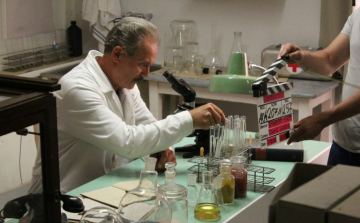 A Béres Csepp feltalálójáról indul filmsorozat a Duna Televízión