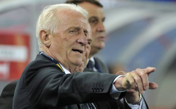 Trapattoni bejelentkezett a labdarúgó-válogatott kapitányi posztjára