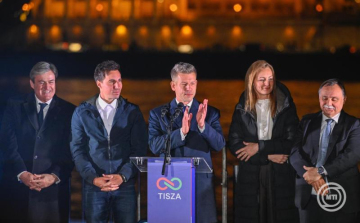 Magyar Péter: a Tisza-kormány minden magyart képviselni fog