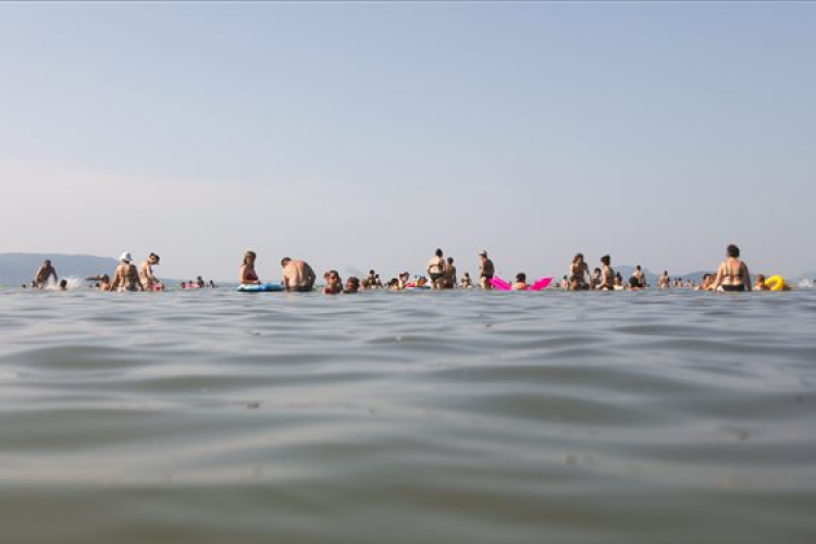 Újabb szabadvízi strandok újulnak meg nyárra