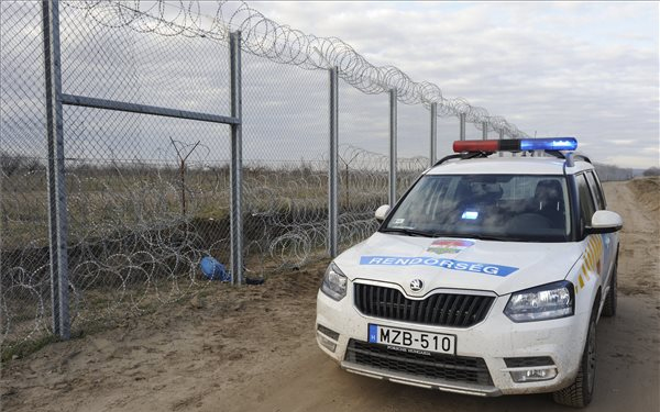 A határőrizet hatékonyságát erősítik a hétfőn elfogadott módosítások