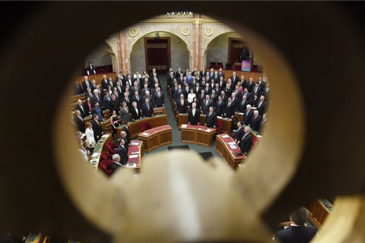 Jövő héten szavaznak az alaptörvény módosításáról