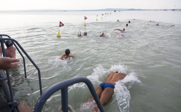 Már csak 30 nap a 36. Balaton-átúszás rajtjáig