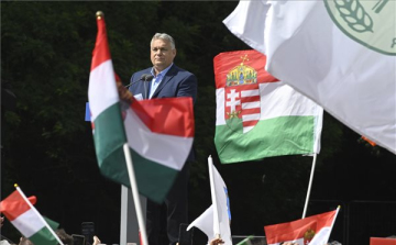 Orbán Viktor: nem akarunk vért adni Ukrajnáért, nem megyünk háborúba!