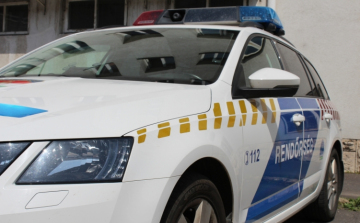 Bicskával követeltek kölcsönt egy fővárosi taxistól