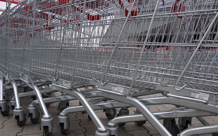 Általában visszaveszik a hibátlan termékeket a kereskedelmi láncok
