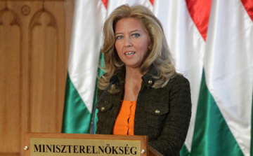 Fidesz: a darabokra hullott baloldal